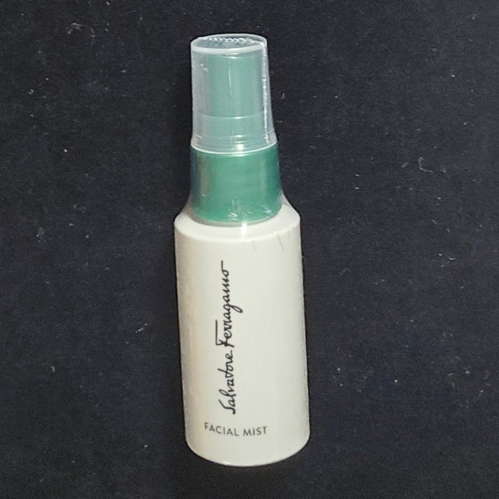 Salvatore Ferragamo‎ Facial Mist Spray Travel purse gym Size 0.34 oz New sealed
